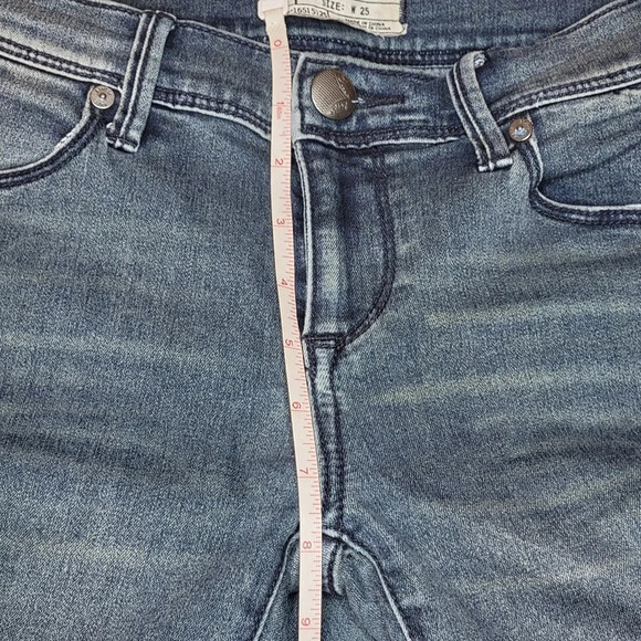 FREE PEOPLE Women's Dark Wash Low Rise Skinny Jeans 25 - Picture 11 of 14